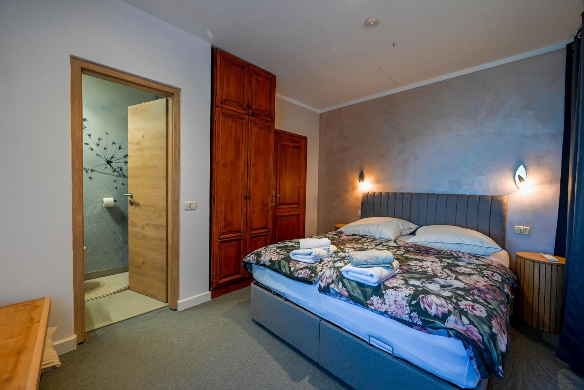 Chesa Arnolongo Appartement Rovinj